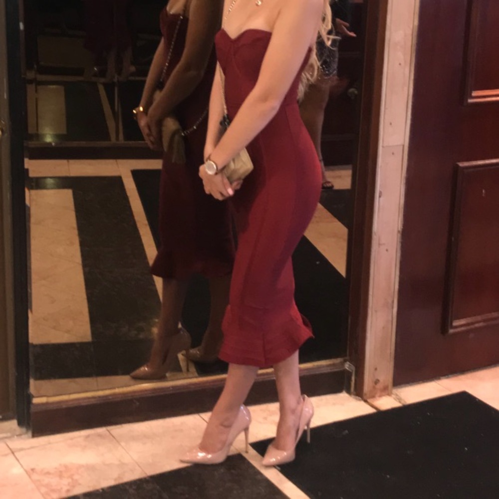 Burgundy midi dress. - Picture 4 of 4